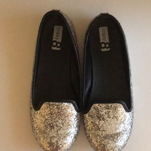 Sparkle flats